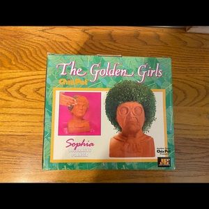 Brand new Chia Pet Golden Girls Sophia DecoPlanter